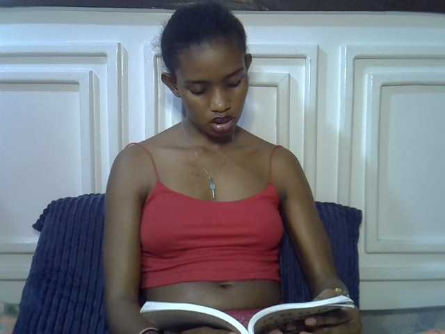 Afrikab1 live cam on BongaCams