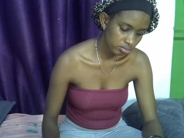 Afrikab1 live cam on BongaCams