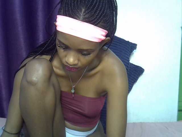 Afrikab1 live cam on BongaCams