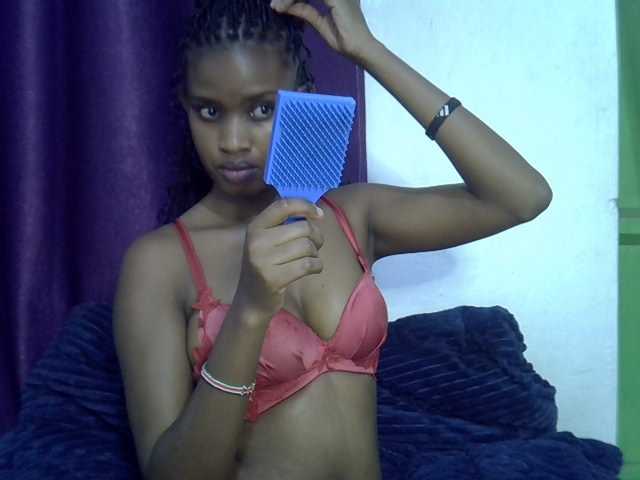 Afrikab1 live cam on BongaCams