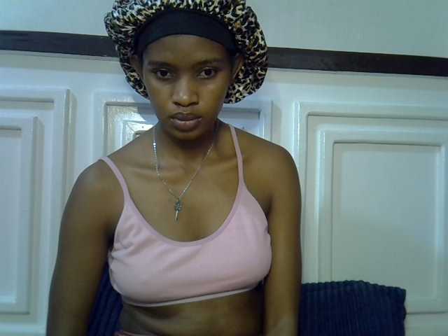 Afrikab1 live cam on BongaCams