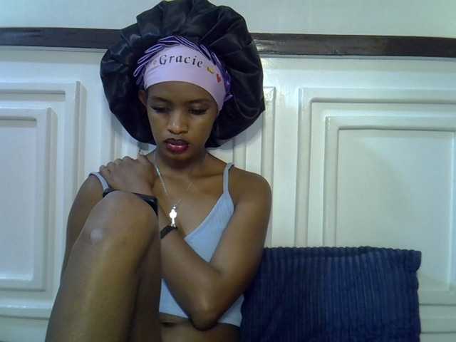 Afrikab1 live cam on BongaCams