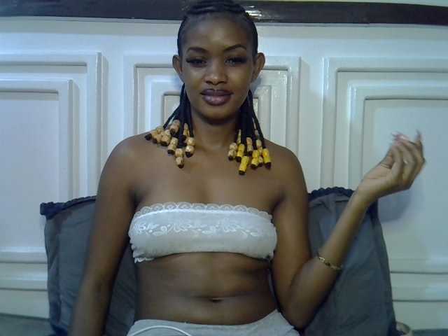 Afrikab1 live cam on BongaCams