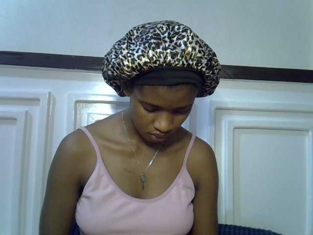 Afrikab1 live cam on BongaCams