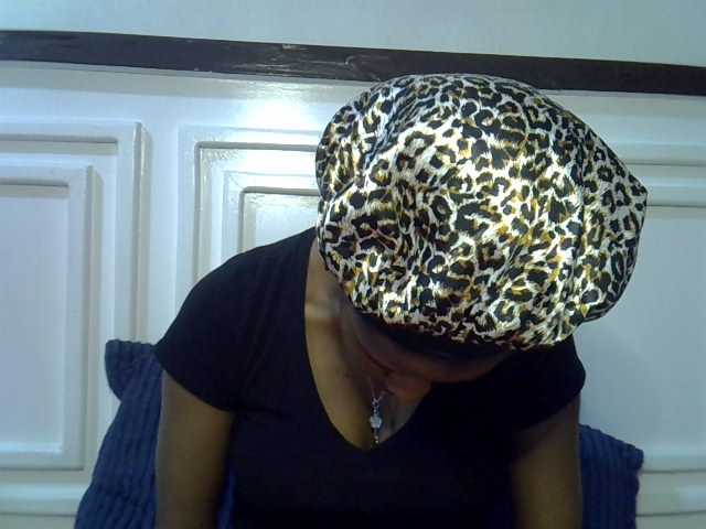 Afrikab1 live cam on BongaCams
