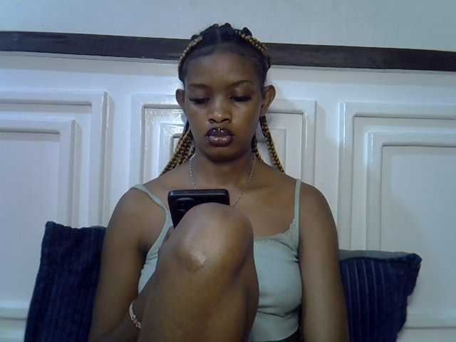 Afrikab1 live cam on BongaCams