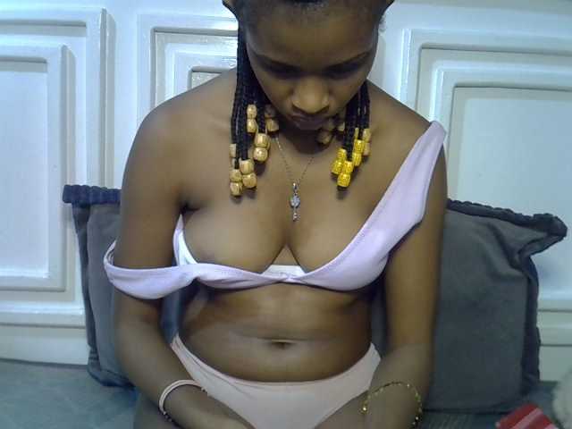 Afrikab1 live cam on BongaCams