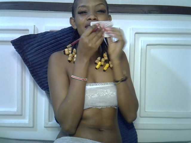 Afrikab1 live cam on BongaCams