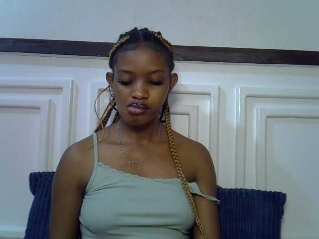 Afrikab1 live cam on BongaCams