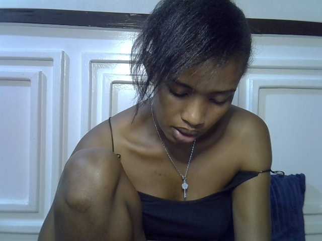 Afrikab1 live cam on BongaCams