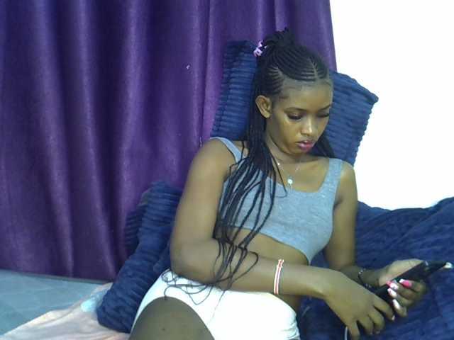 Afrikab1 live cam on BongaCams
