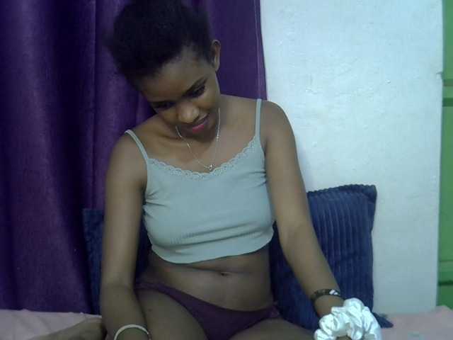 Afrikab1 live cam on BongaCams
