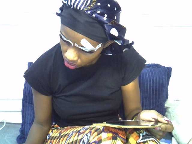 Afrikab1 live cam on BongaCams