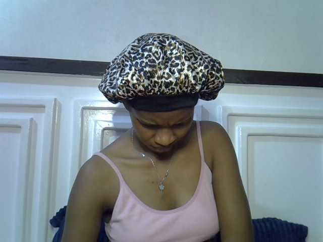 Afrikab1 live cam on BongaCams