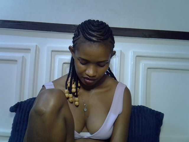 Afrikab1 live cam on BongaCams