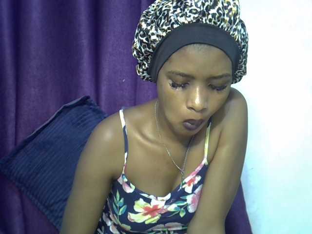Afrikab1 live cam on BongaCams