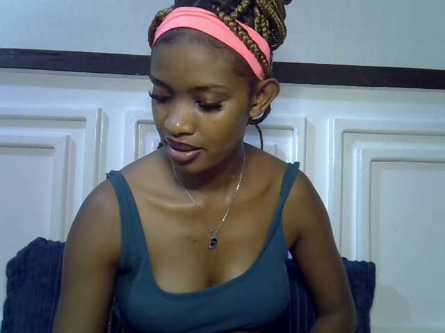 Afrikab1 live cam on BongaCams