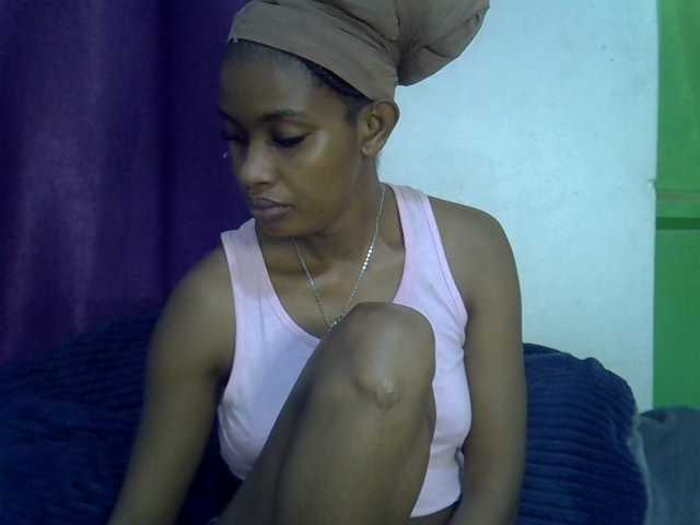 Afrikab1 live cam on BongaCams