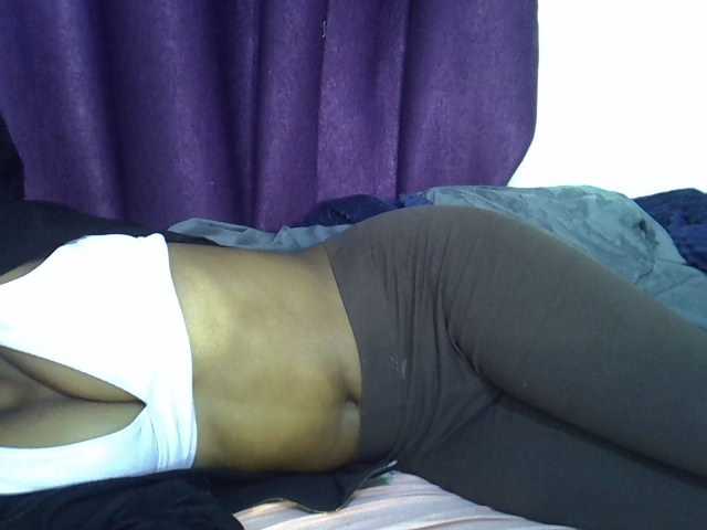 Afrikab1 live cam on BongaCams