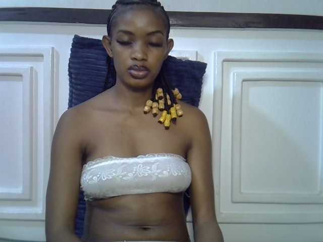 Afrikab1 live cam on BongaCams