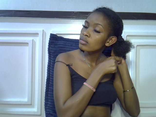 Afrikab1 live cam on BongaCams