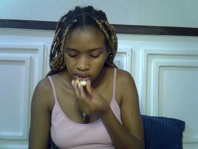 Afrikab1 live cam on BongaCams