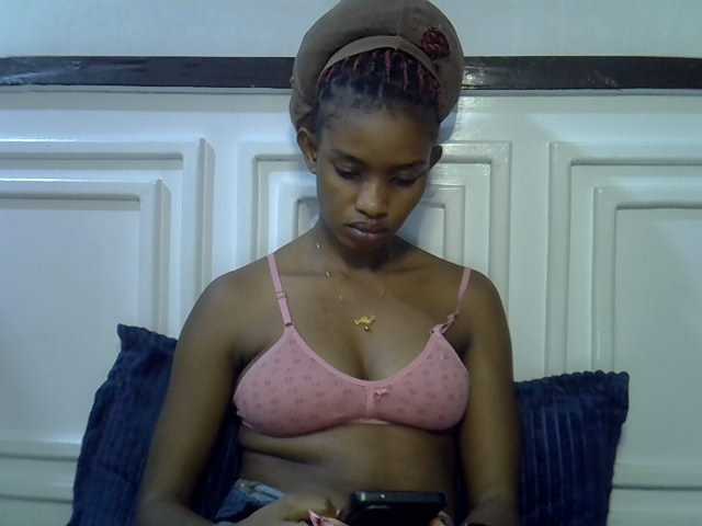 Afrikab1 live cam on BongaCams