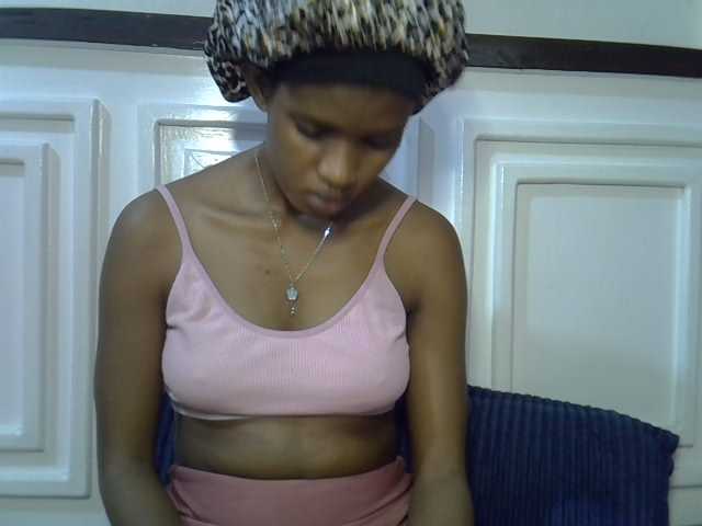 Afrikab1 live cam on BongaCams