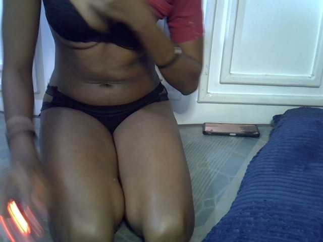 Afrikab1 live cam on BongaCams