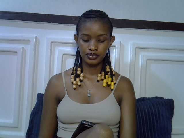 Afrikab1 live cam on BongaCams