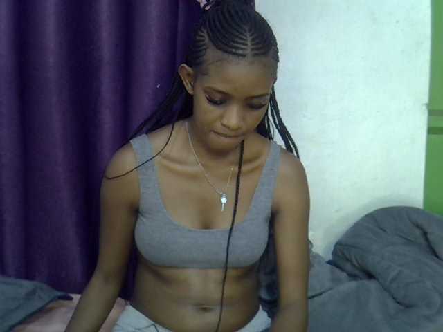 Afrikab1 live cam on BongaCams