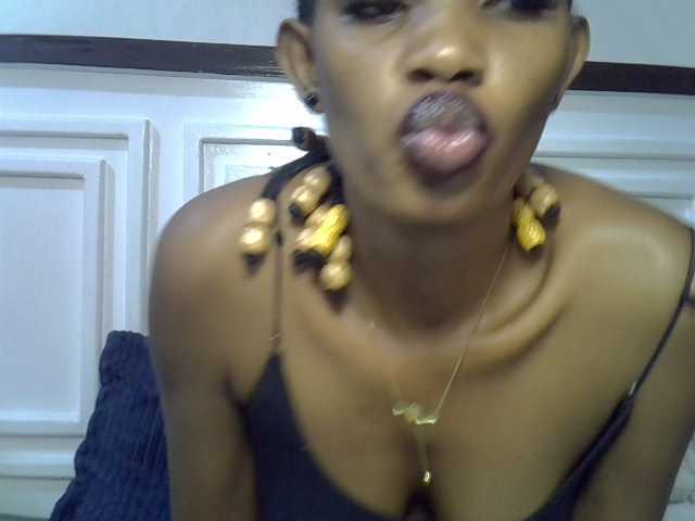 Afrikab1 live cam on BongaCams