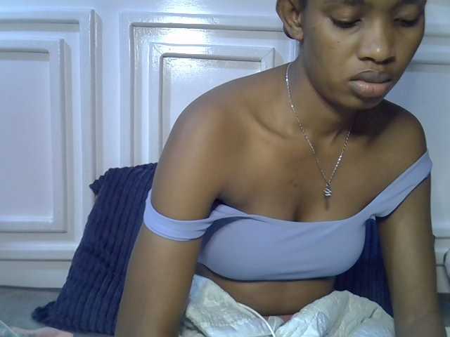 Afrikab1 live cam on BongaCams