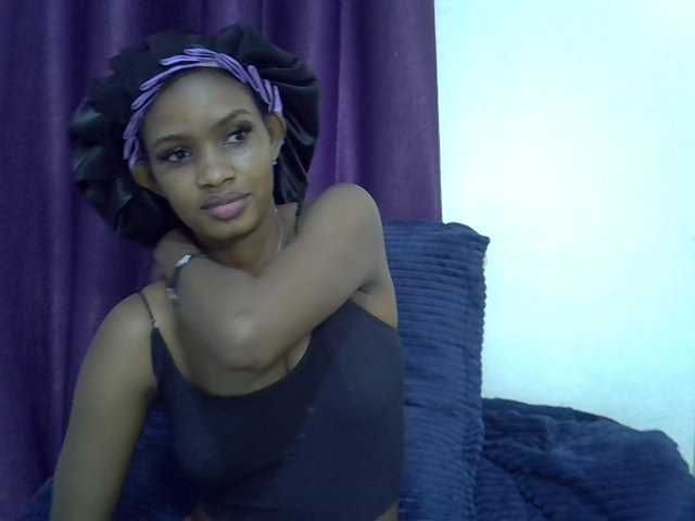 Afrikab1 live cam on BongaCams