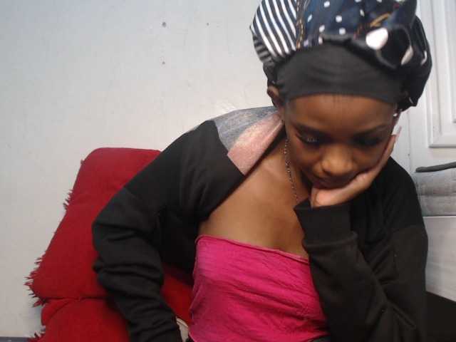 Afrikab1 live cam on BongaCams