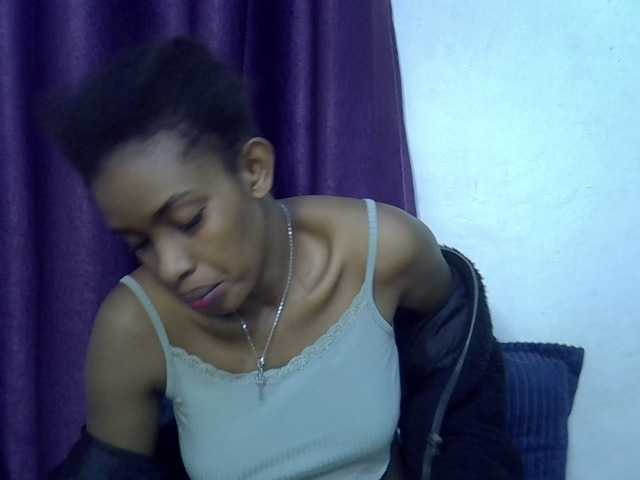 Afrikab1 live cam on BongaCams