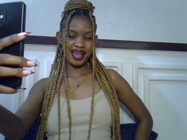 Afrikab1 live cam on BongaCams