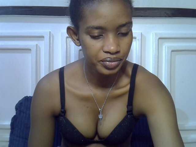 Afrikab1 live cam on BongaCams