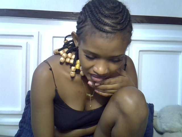 Afrikab1 live cam on BongaCams