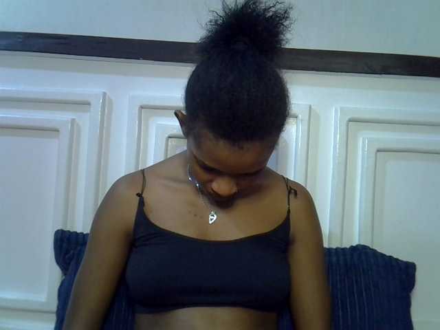 Afrikab1 live cam on BongaCams