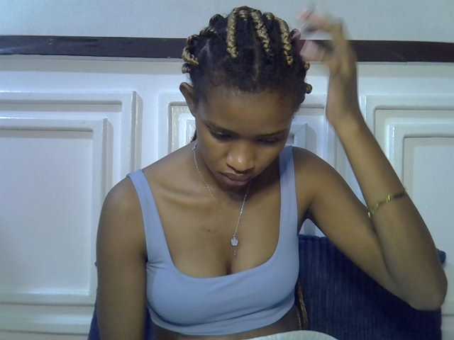 Afrikab1 live cam on BongaCams