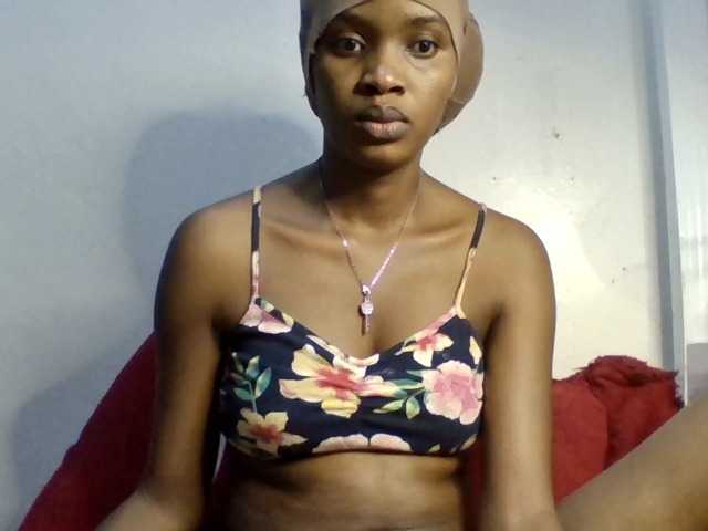 Afrikab1 live cam on BongaCams