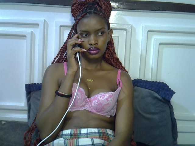 Afrikab1 live cam on BongaCams