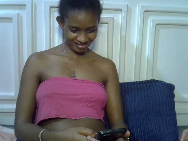 Afrikab1 live cam on BongaCams