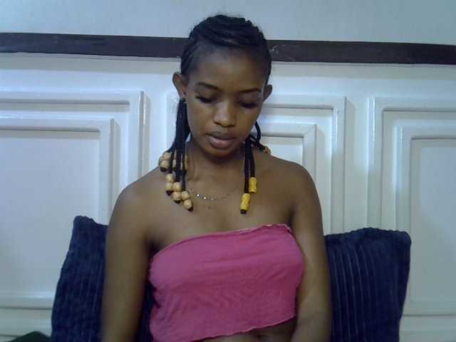 Afrikab1 live cam on BongaCams