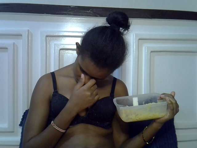 Afrikab1 live cam on BongaCams