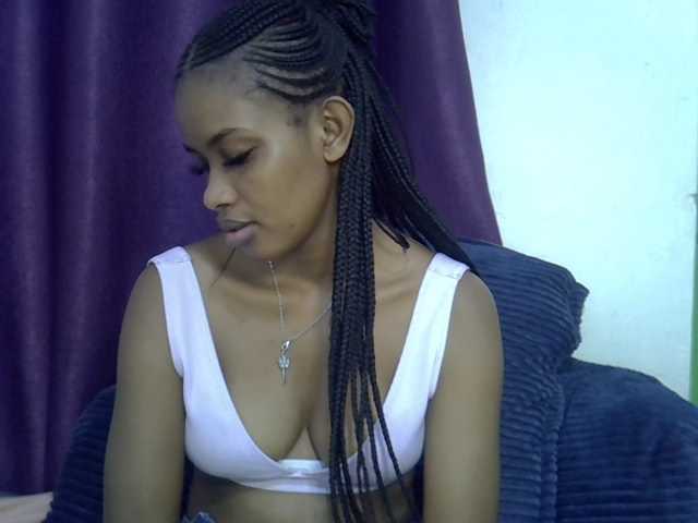 Afrikab1 live cam on BongaCams