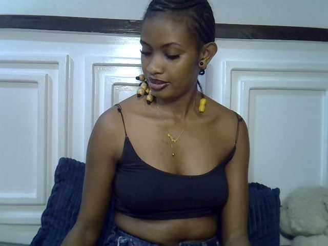 Afrikab1 live cam on BongaCams