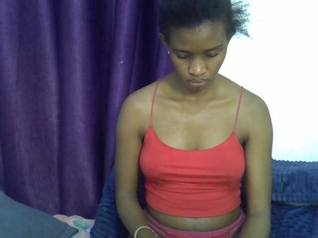 Afrikab1 live cam on UnifiedCams