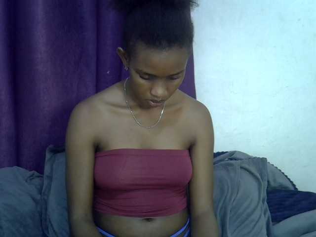 Afrikab1 live cam on BongaCams